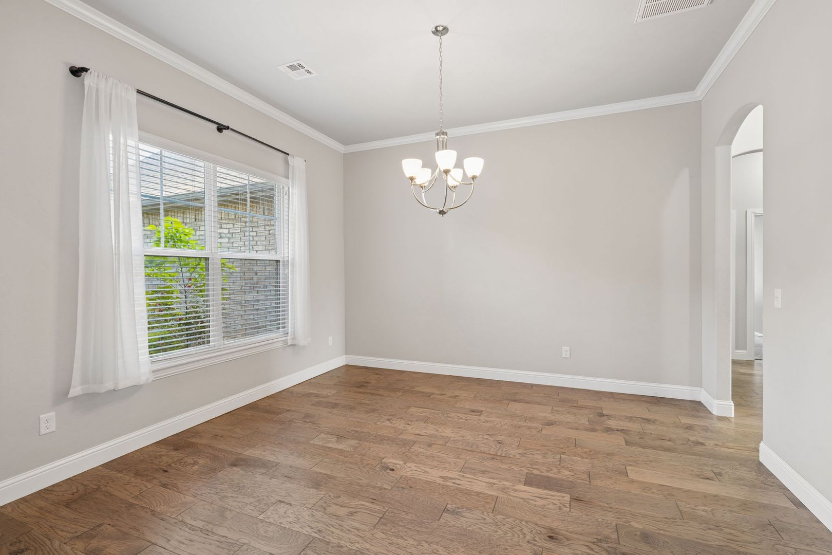 5709 Asheville Way – photo 4