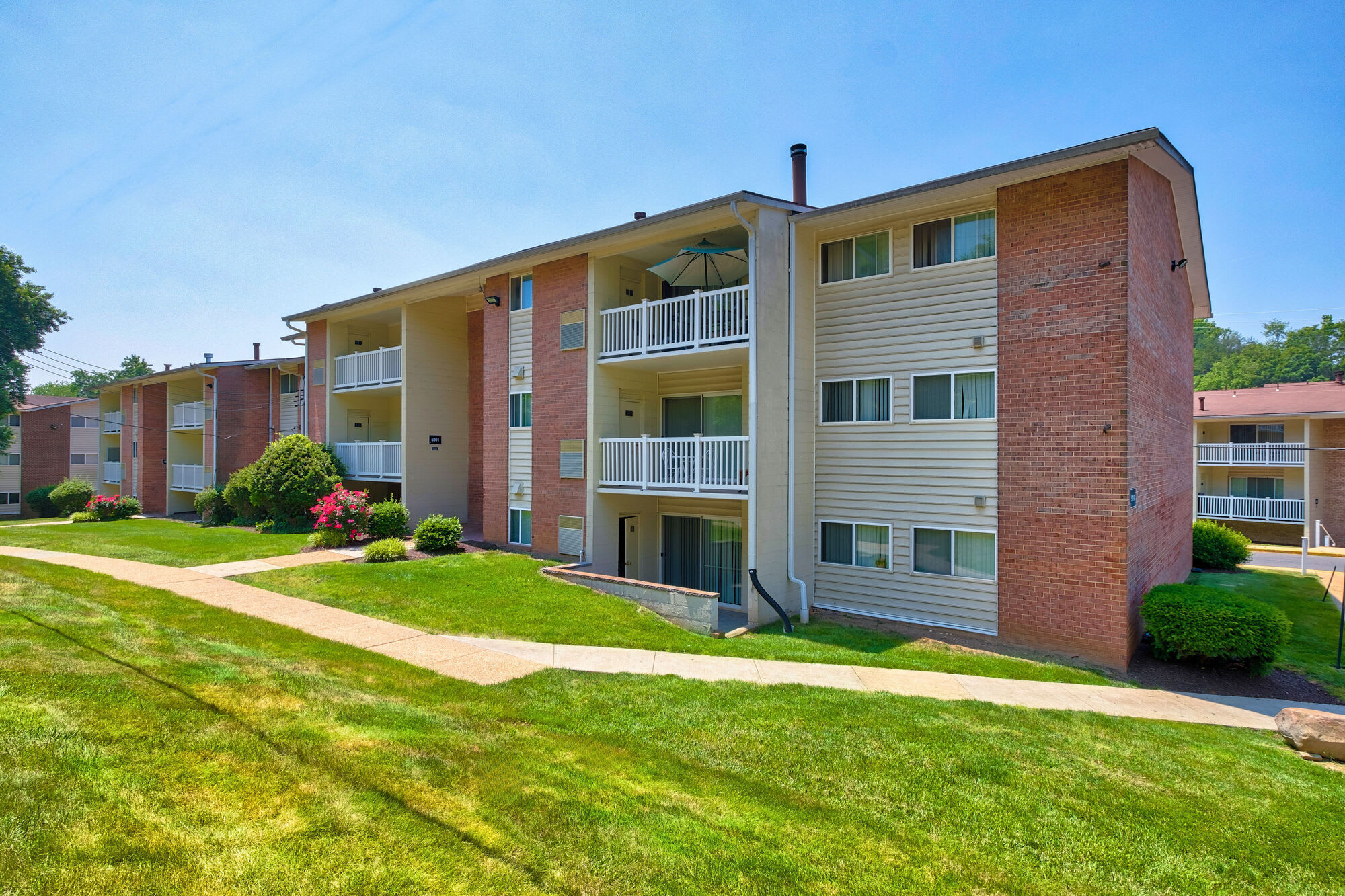 Heather Hills Apartments – photo 3
