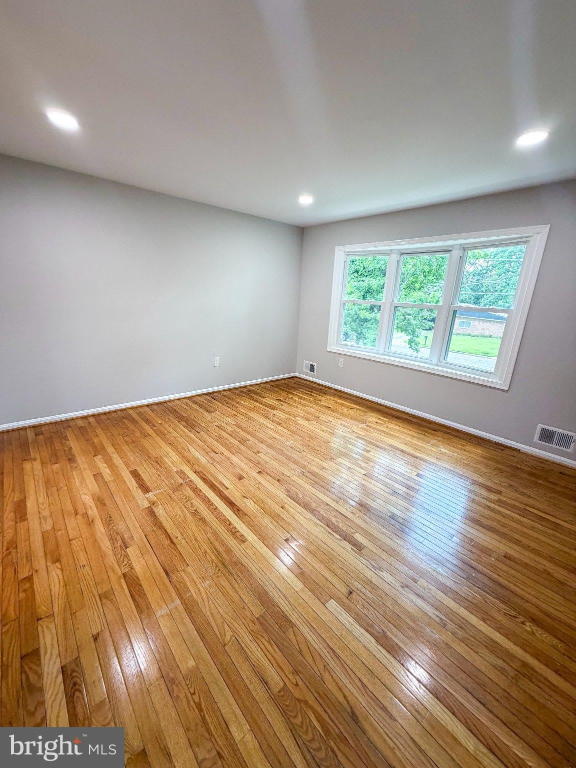 8830 W FORT FOOTE Terrace – photo 5