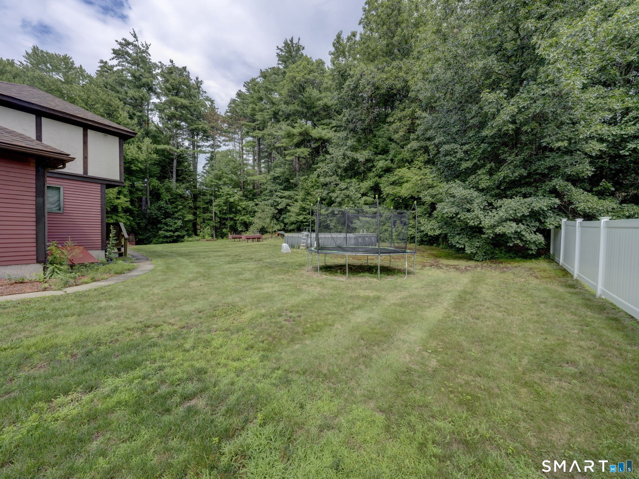 522 Springfield Road – photo 2