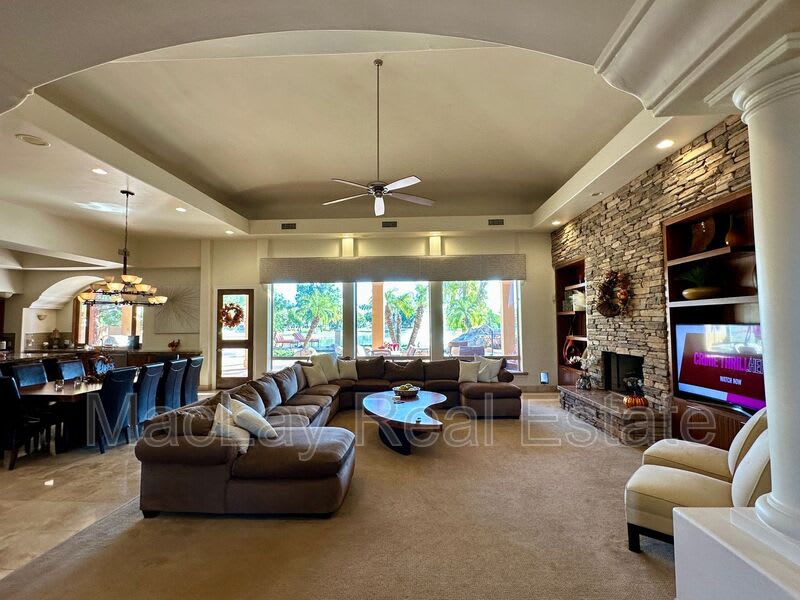 5711 W Linda Ln – photo 2