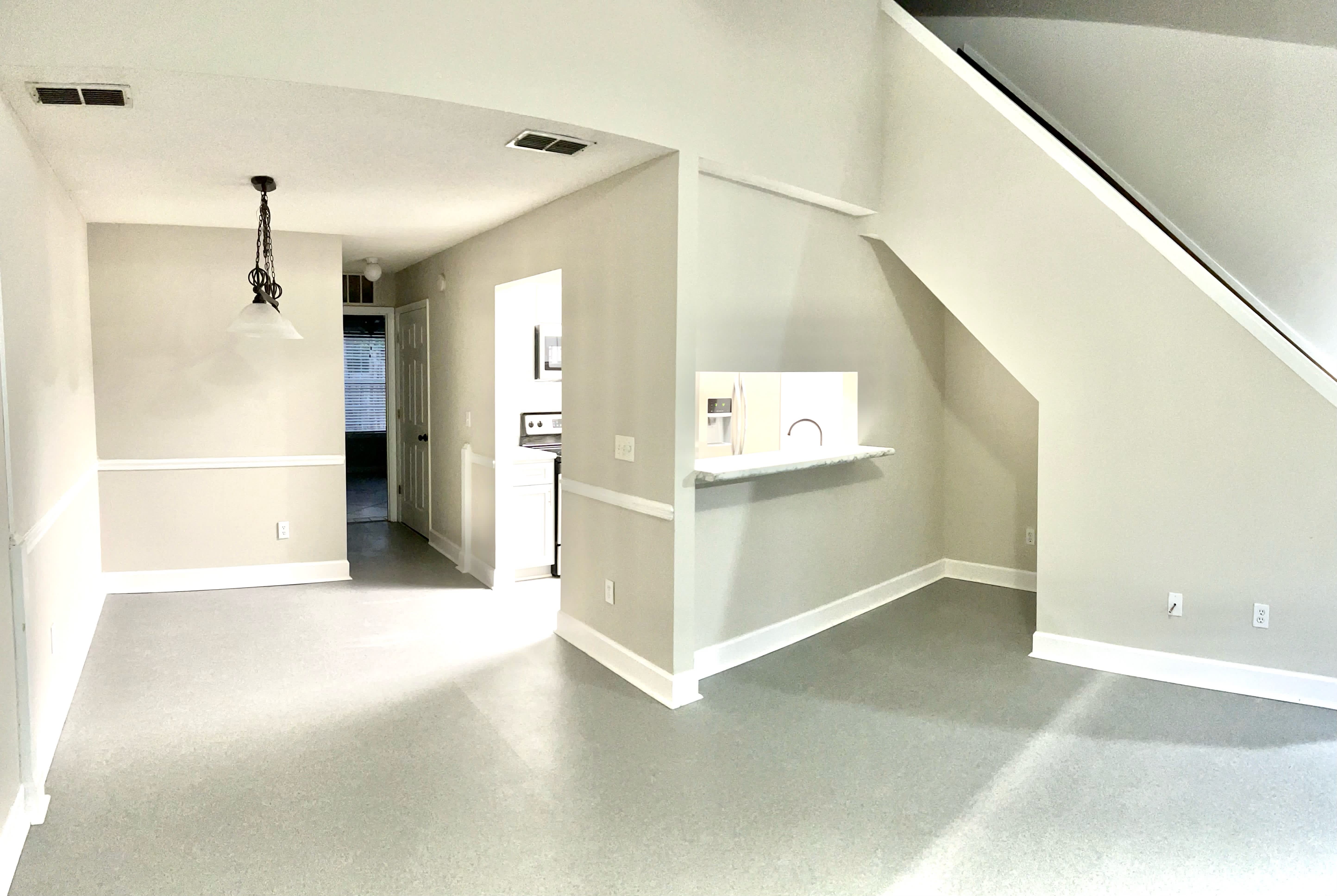 2946 Capital Park Dr – photo 2