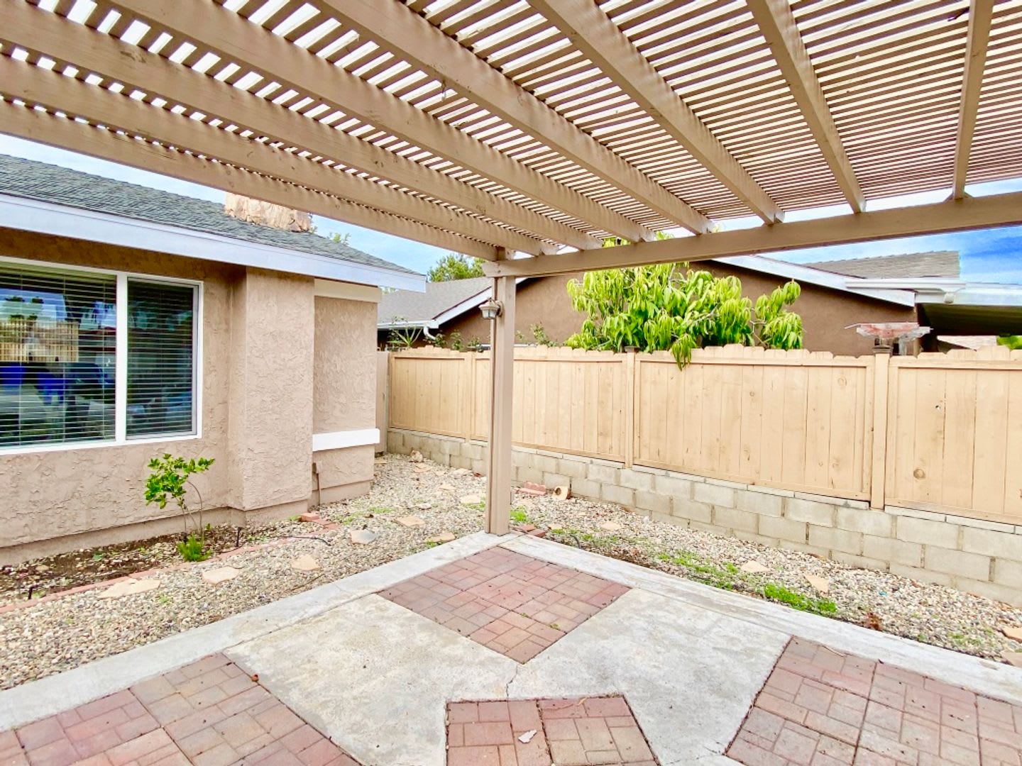 For Rent 4Br 2Ba 1320 Sf Newly Renovated Single Level Home With 2 Car Garage In Desirable Mira Mesa Neighborhood – photo 3