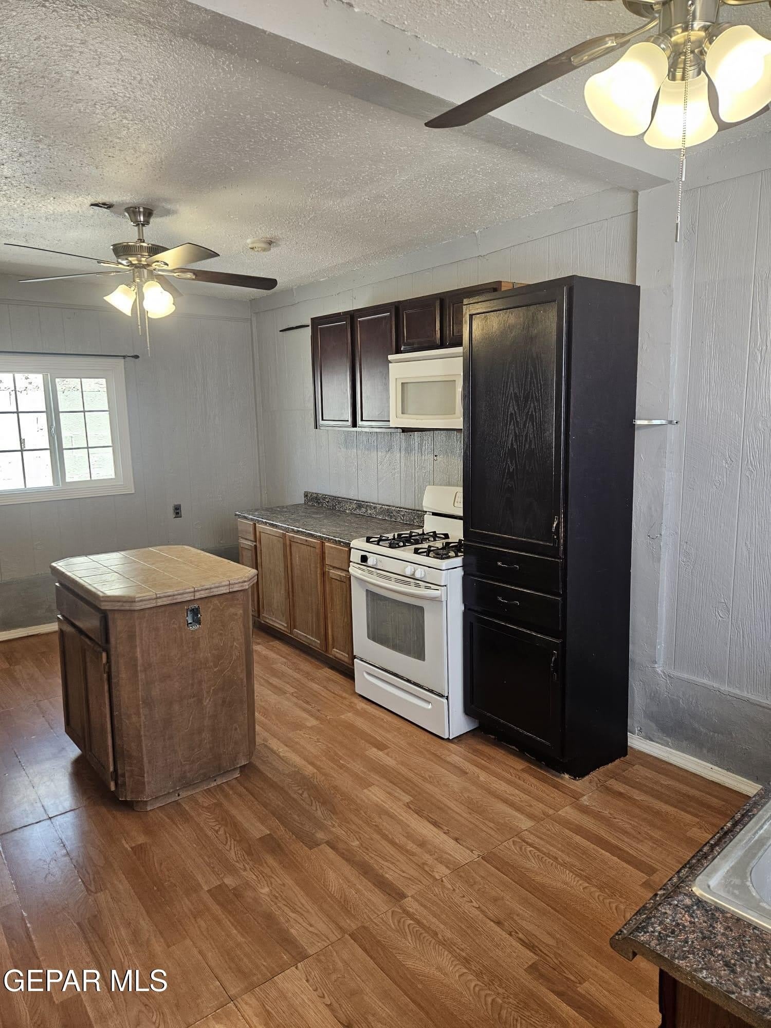 14565 Hendrik Drive – photo 5