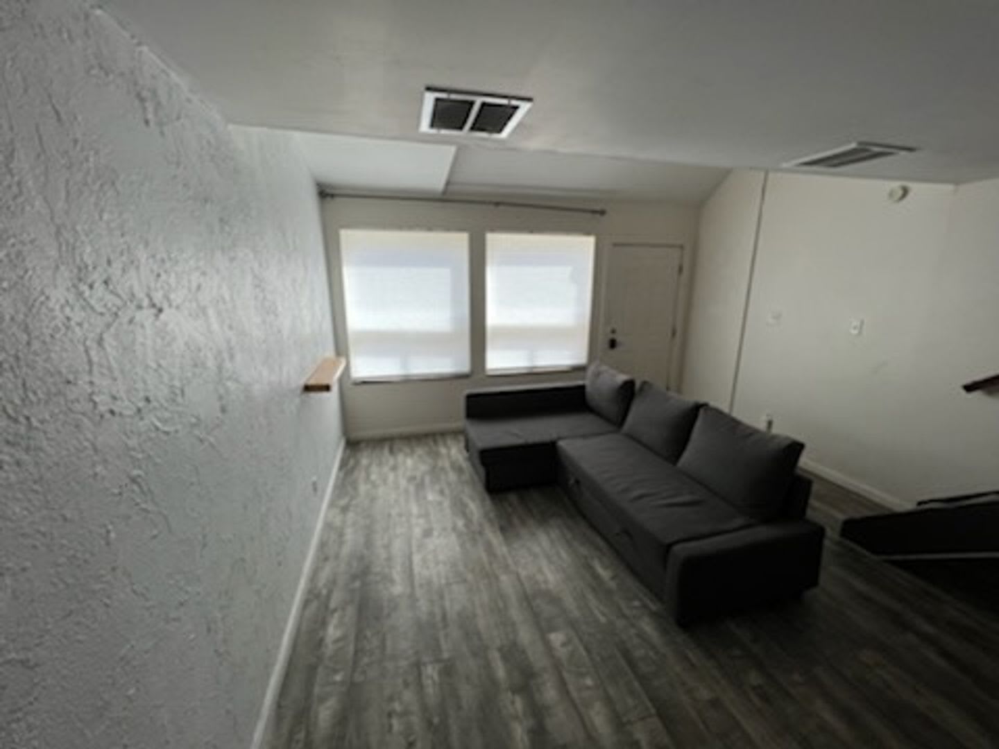 1BD 1BTH Townhouse near Belmar – photo 4