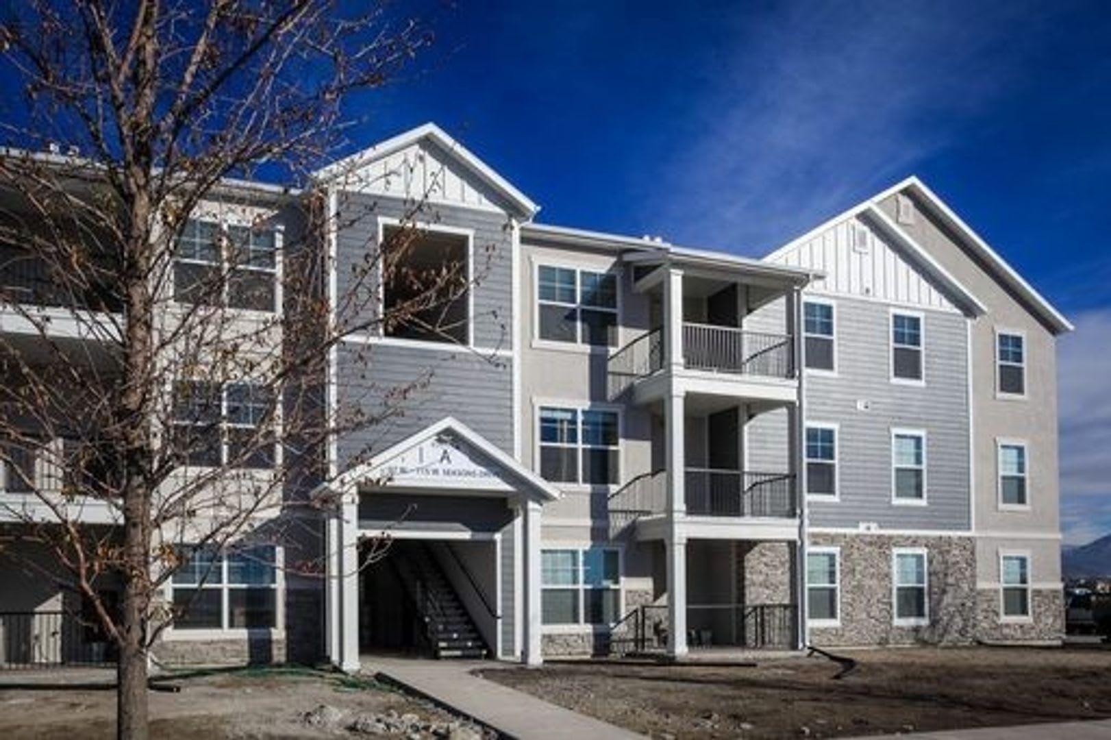 Condo For Rent In Lehi 3 Bed 2 Bath – photo 1
