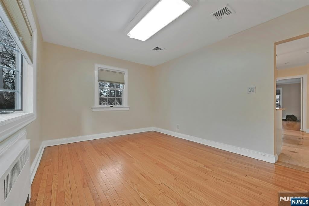 40 Clinton Avenue – photo 4