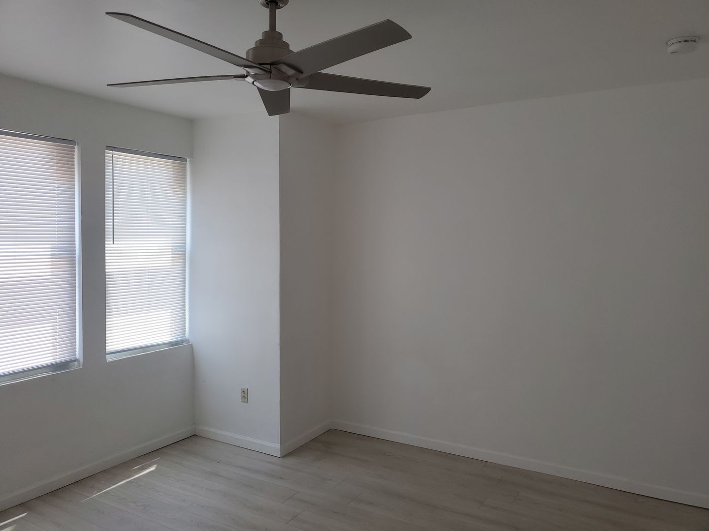 6040 Ogontz Avenue – photo 5