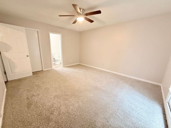 302 Park Avenue – photo 3