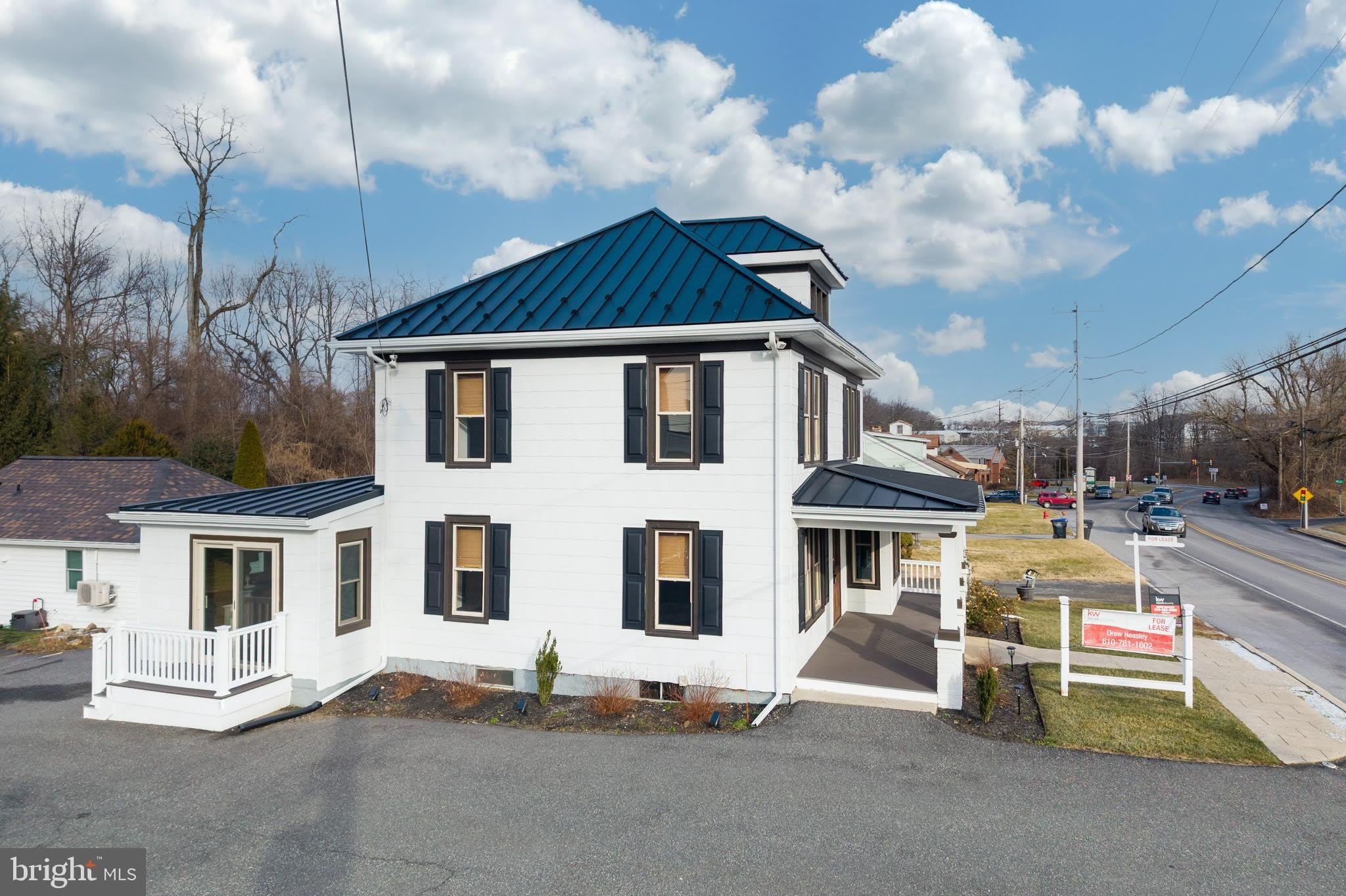 3511 MAIN Street – photo 3