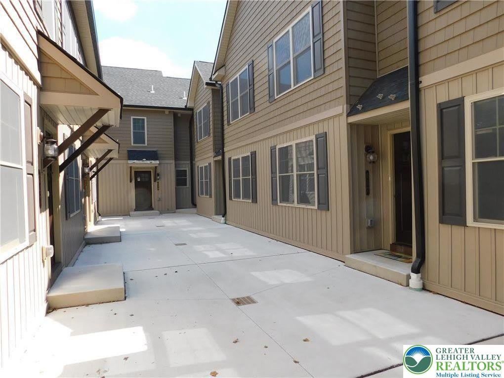 639 Linden Street – photo 1