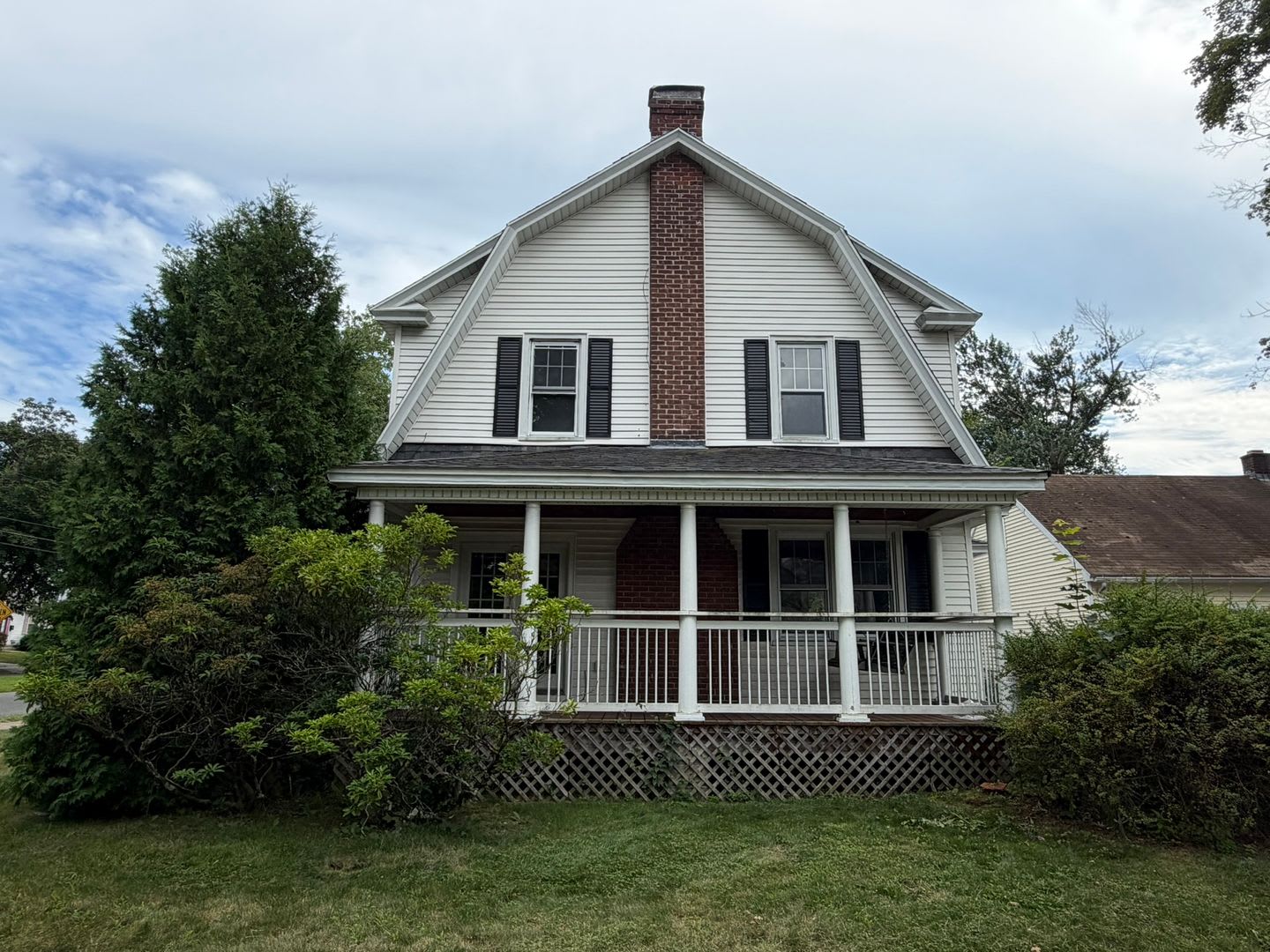 Beautiful 3 Bedroom, Single Family Home in Springfield – photo 3