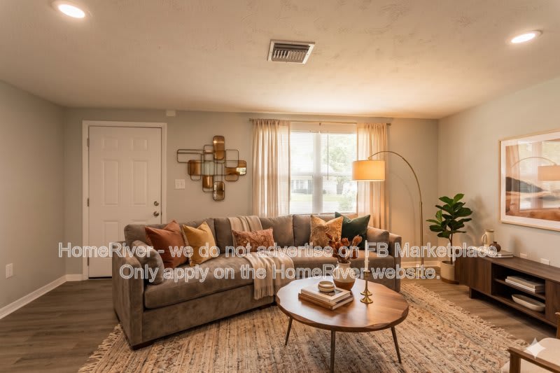 1048 POWERSONG ST – photo 2