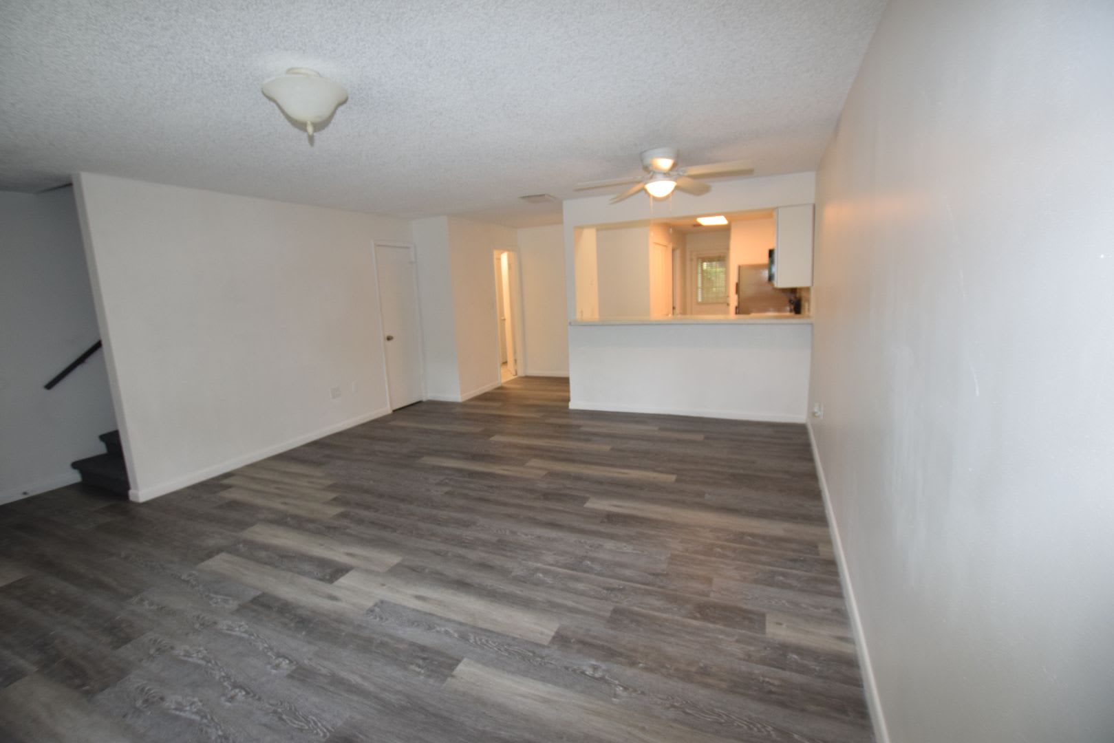 3 Bedroom, 2 Bath Townhouse For Rent at 908 Sumter Street Leesburg, Fl. 34748 – photo 5