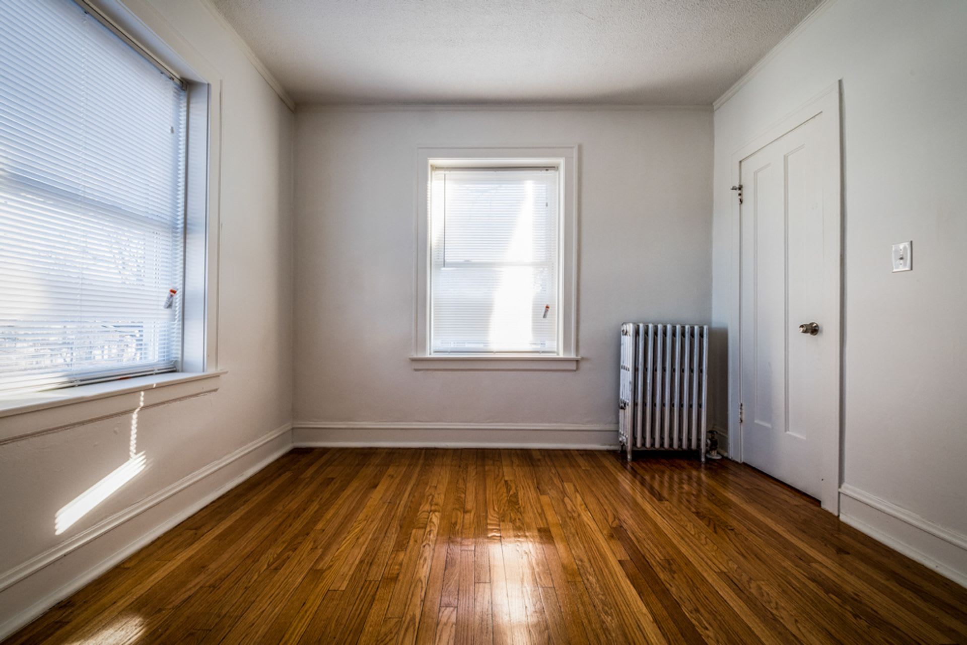 702 N Waller Ave – photo 5