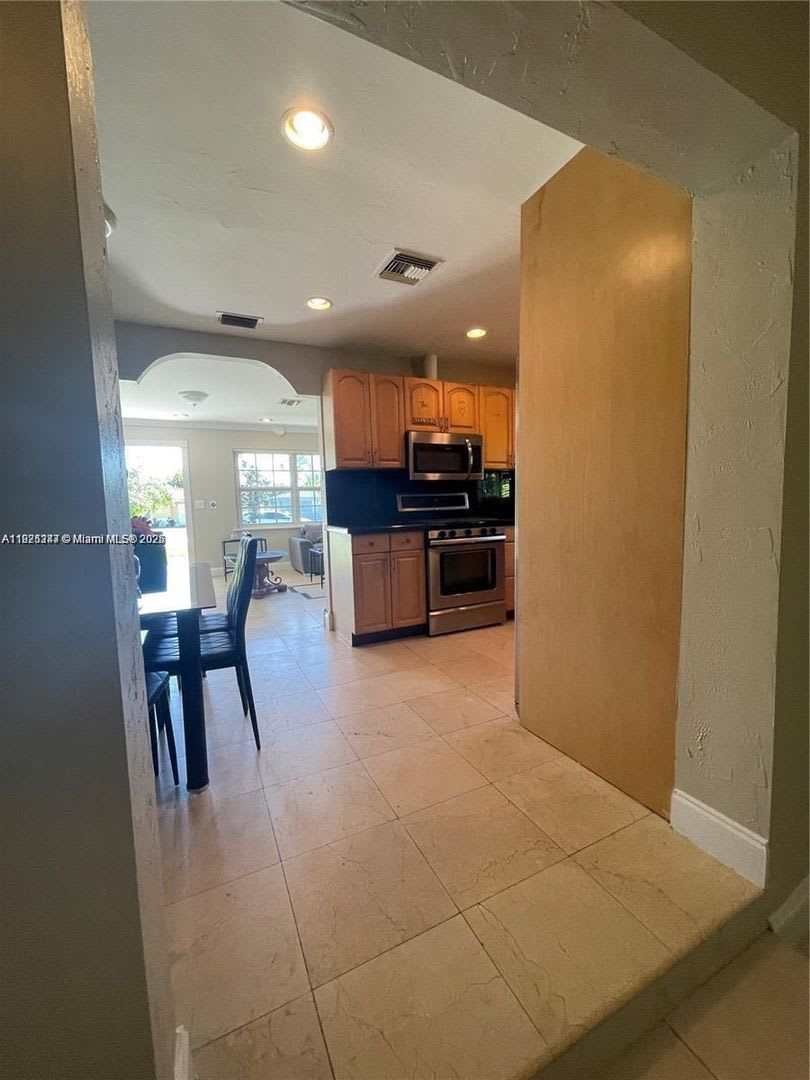 1531 Moffett Street 0, Hollywood, FL 33020 – photo 4