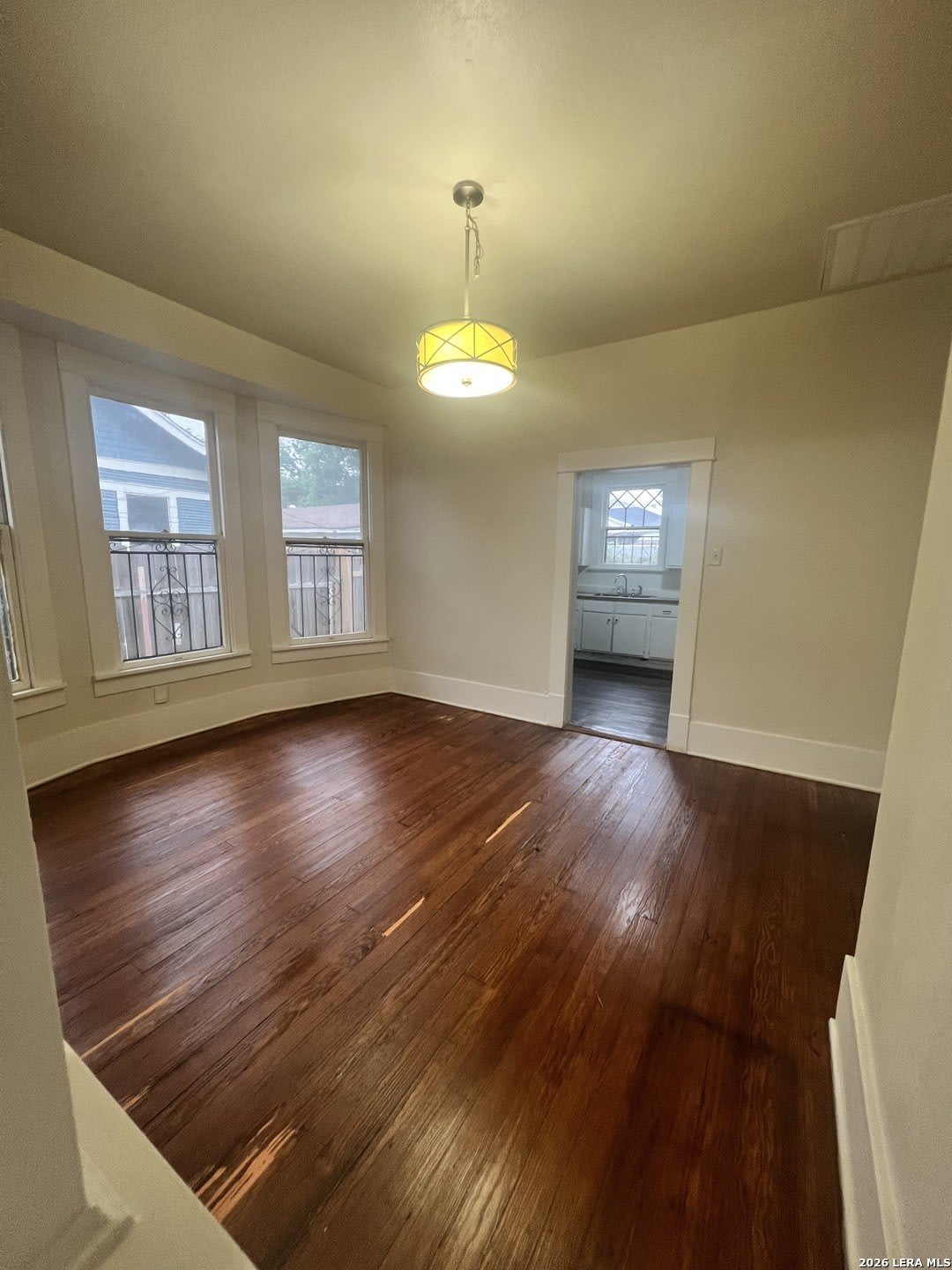149 WEYMOUTH ST – photo 4