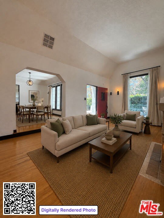 750 N Martel Ave – photo 3