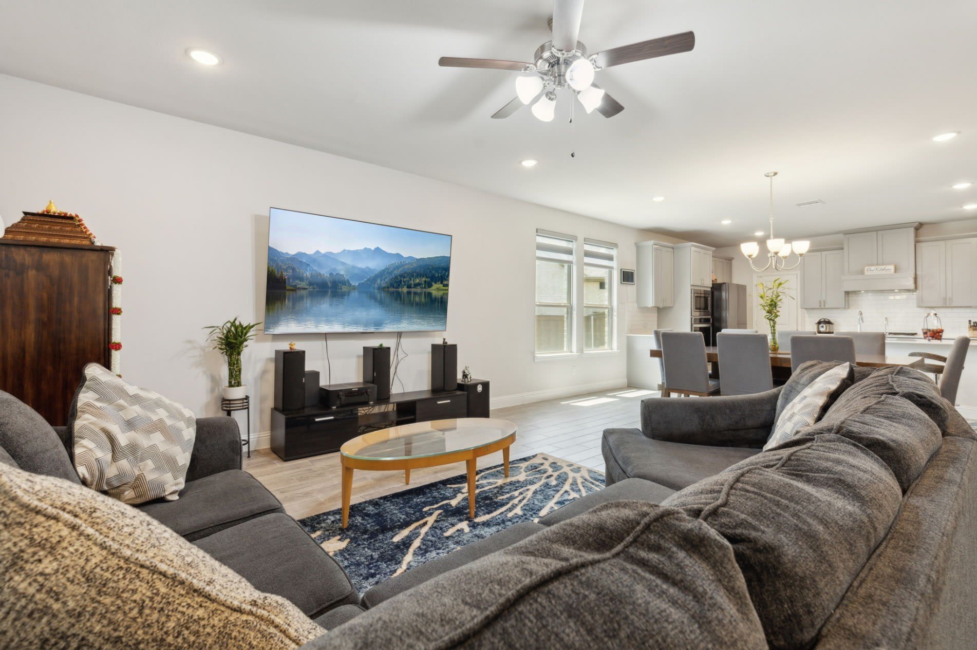 3640 Lillian Court – photo 2