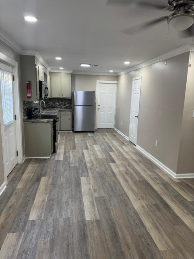1026 Oakland Ave – photo 4