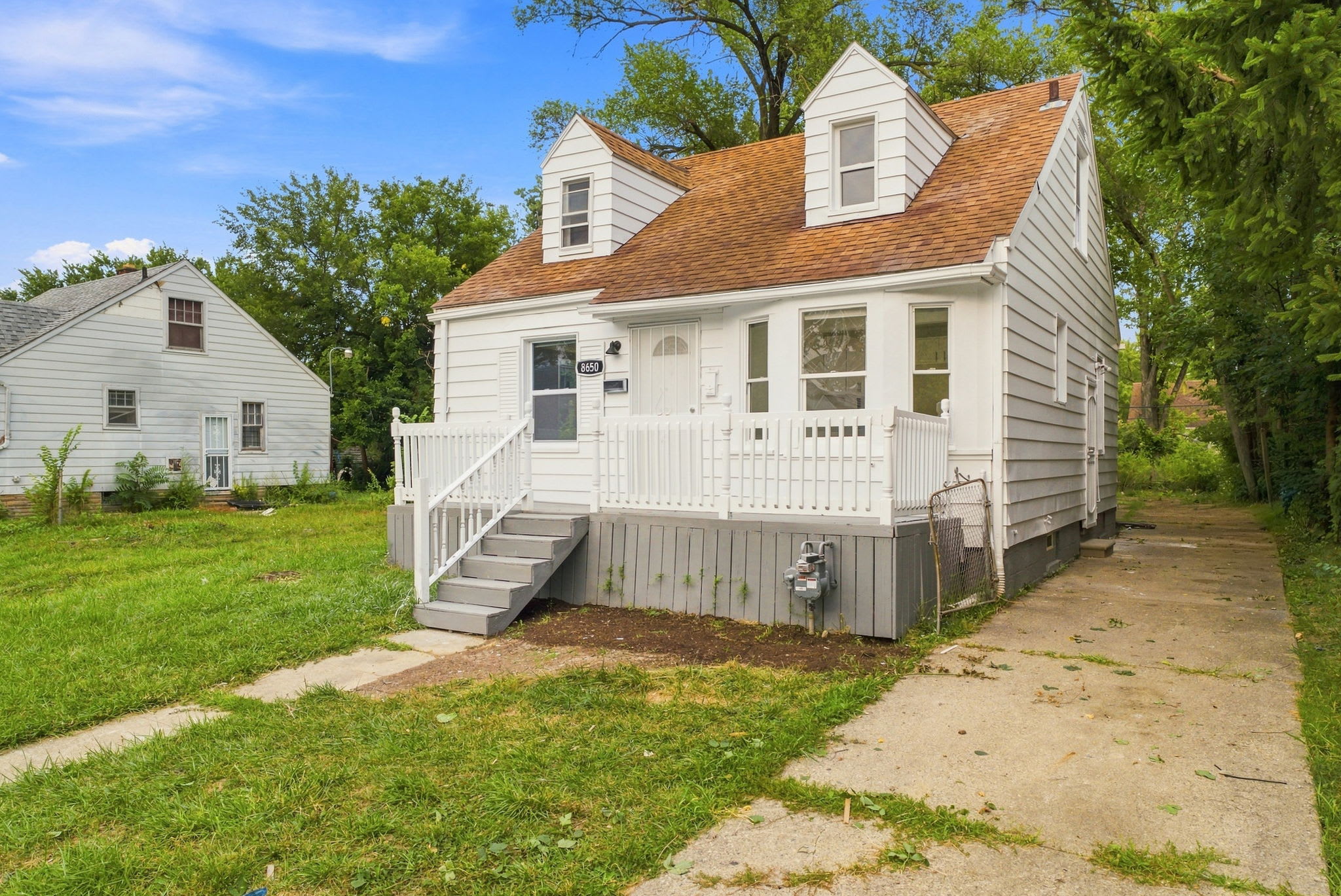 8650 Greenview Avenue – photo 4