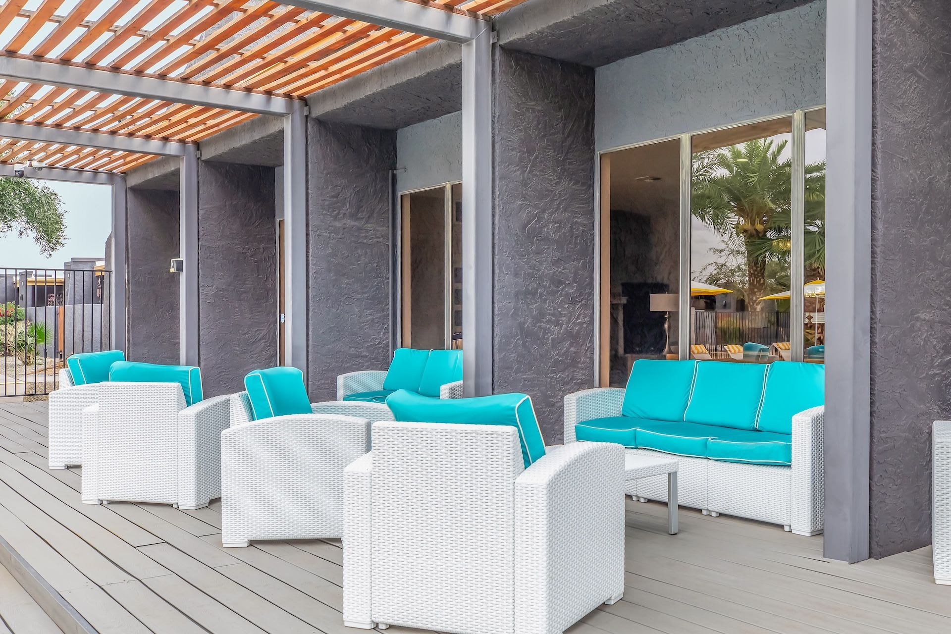 Aqua Apartments – photo 5
