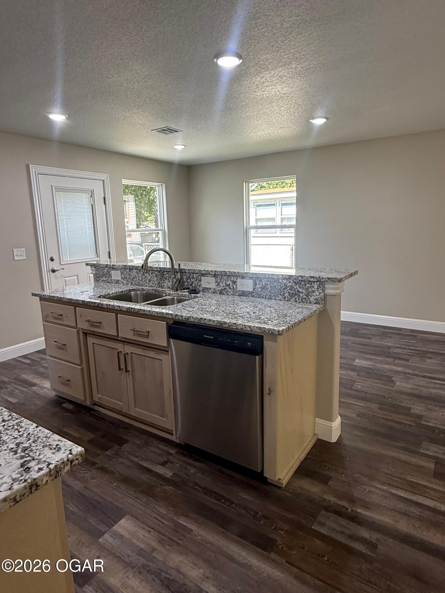 1216 W Austin Street – photo 5