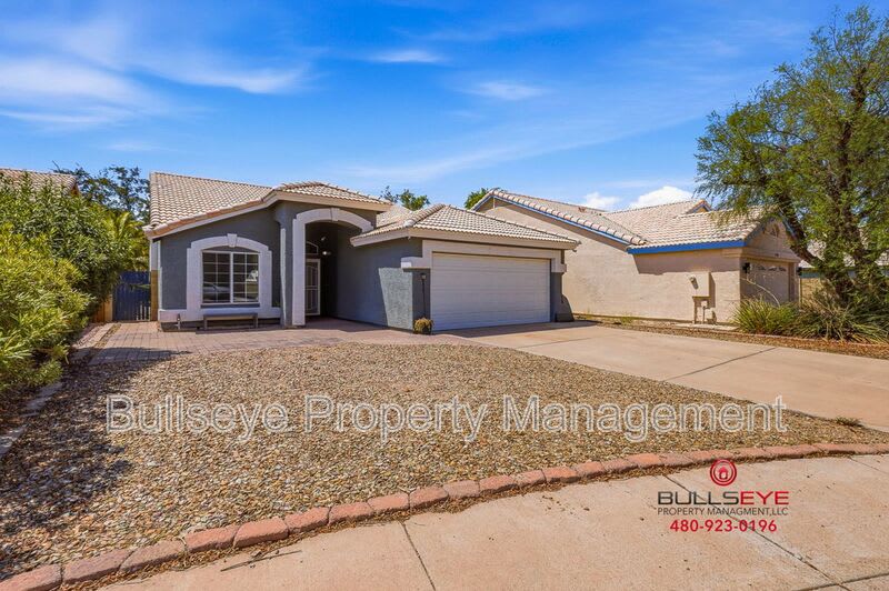 23424 N 42nd Drive – photo 3