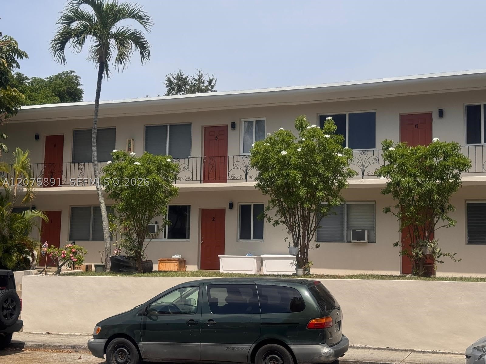 435 Sw 5Th Ave – photo 4