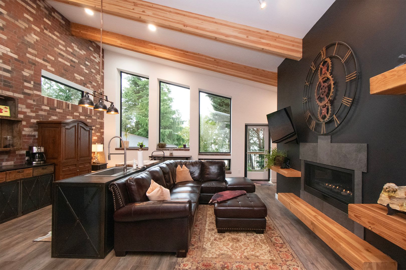 392 Buckloop Rd. – photo 1