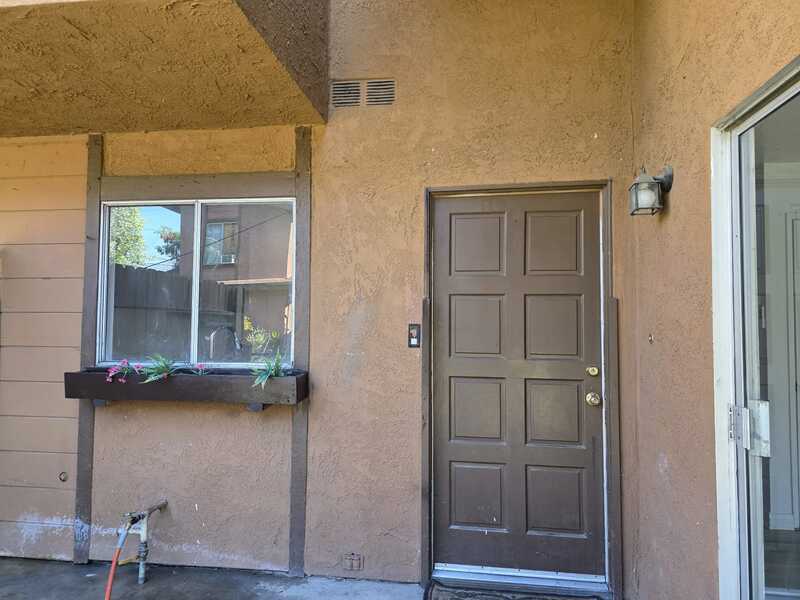 1227 East Pasadena Street – photo 2