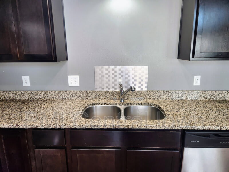 186 79Th Street – photo 5