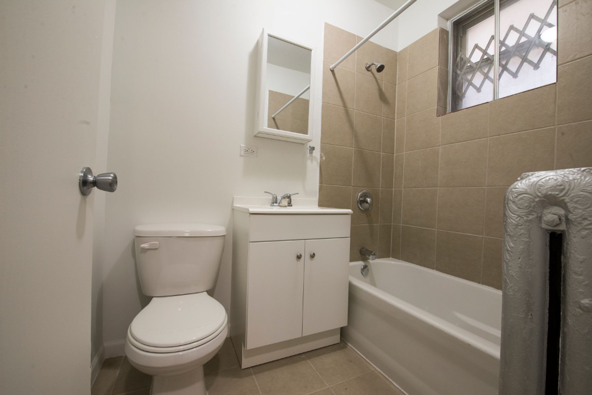 5504 S Wabash Avenue – photo 4