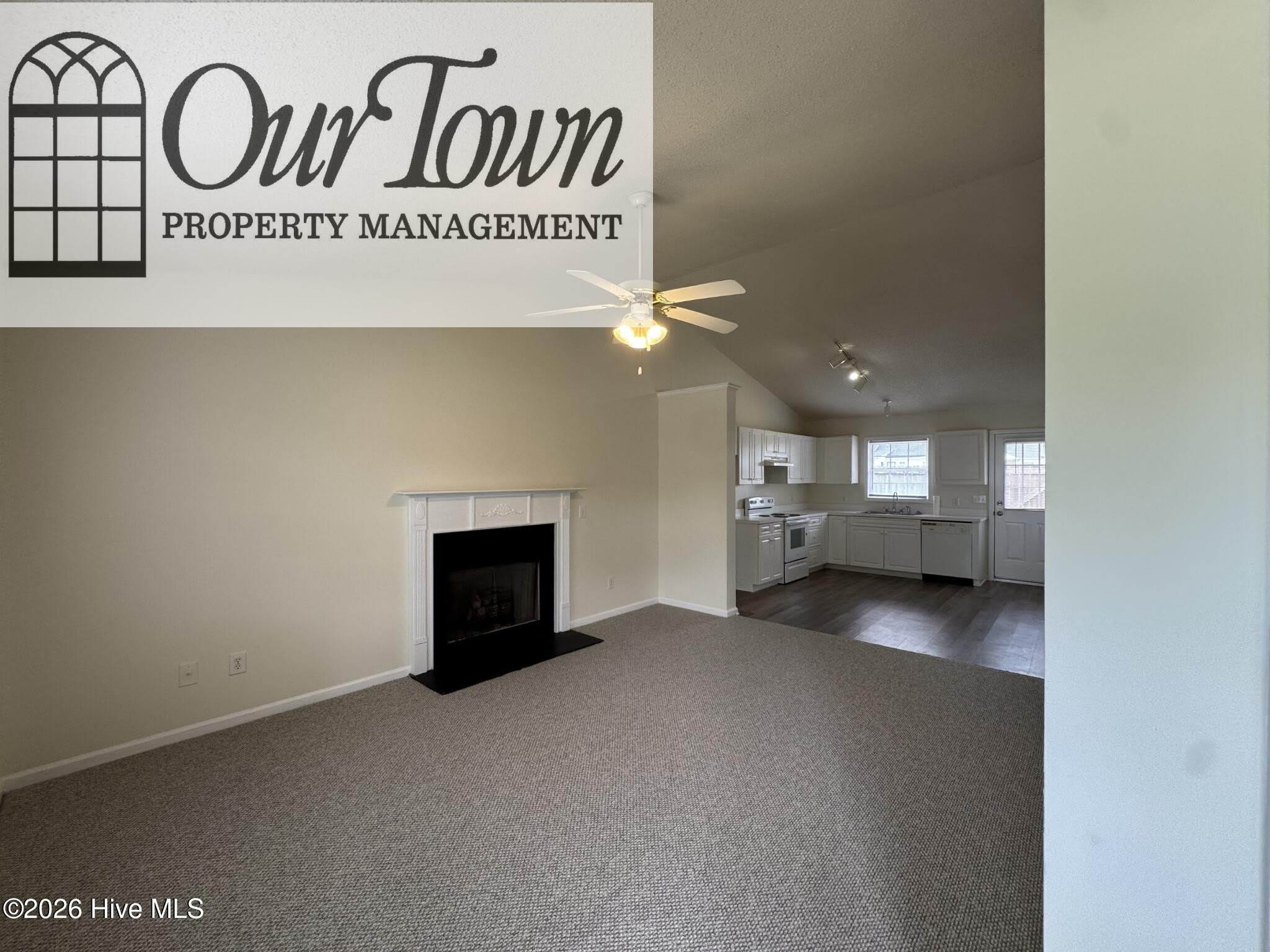 4207 Cypress Drive NW – photo 3