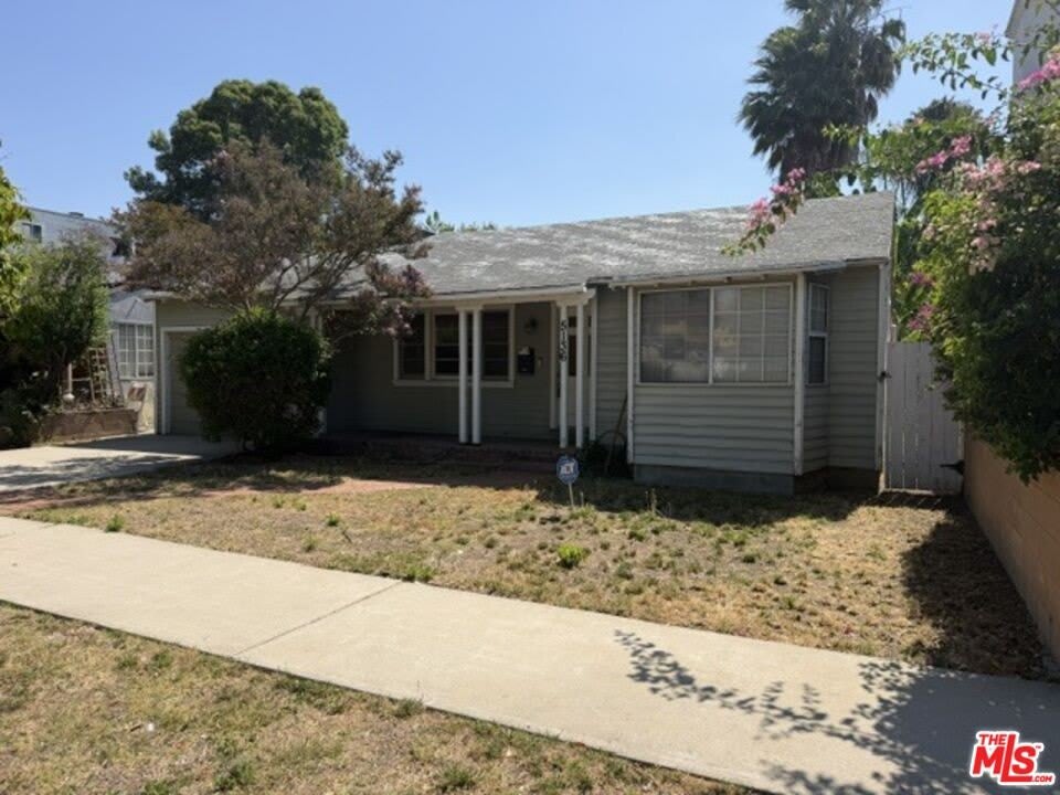 5136 Noble Ave – photo 3