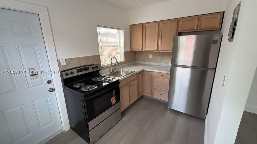2312 Madison St – photo 1