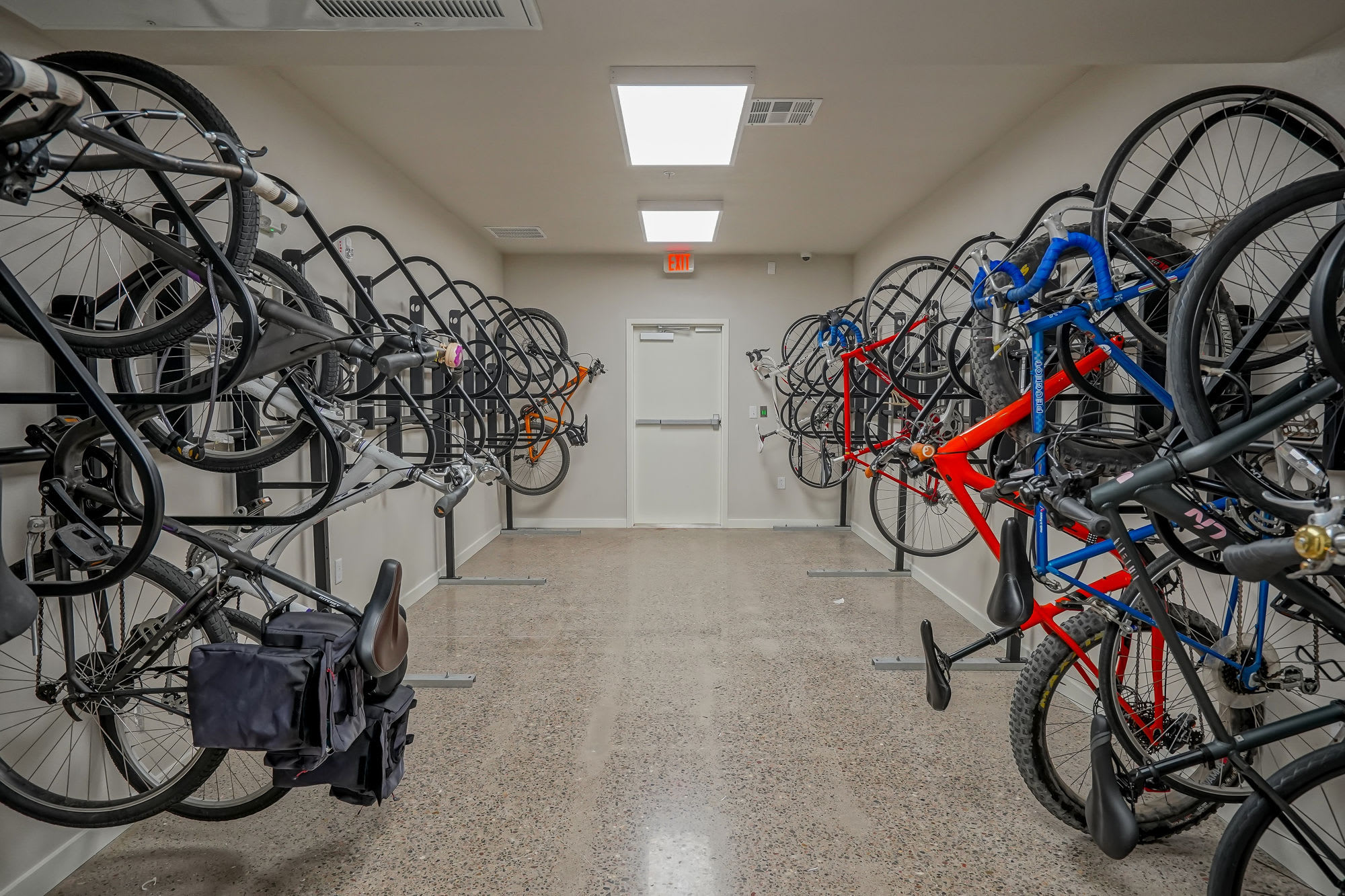 Capitol Flats – photo 4