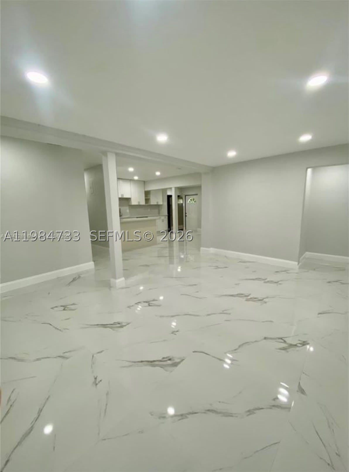 1244 Nw 1St Ave – photo 3