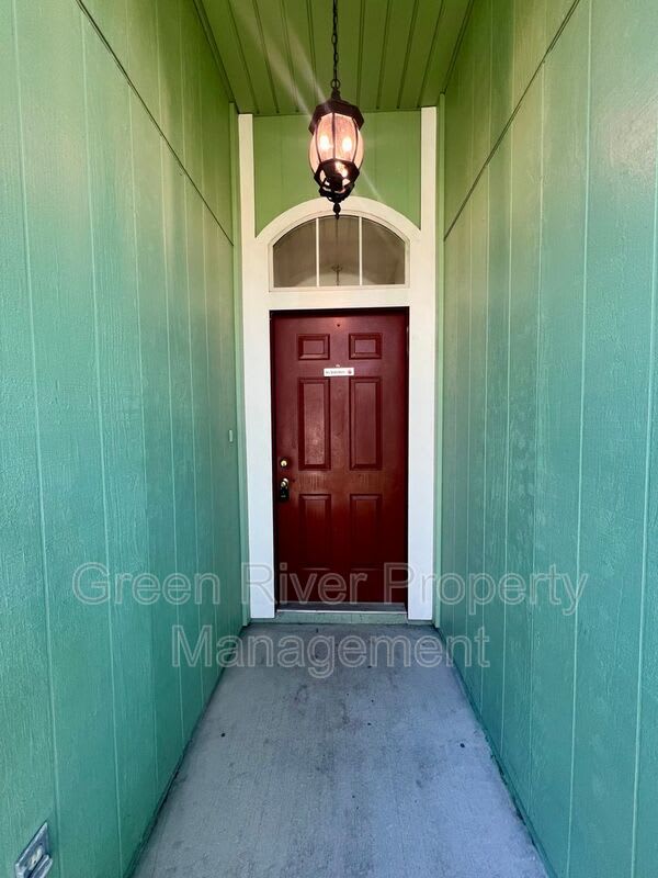 13140 Staffordshire Drive S – photo 5