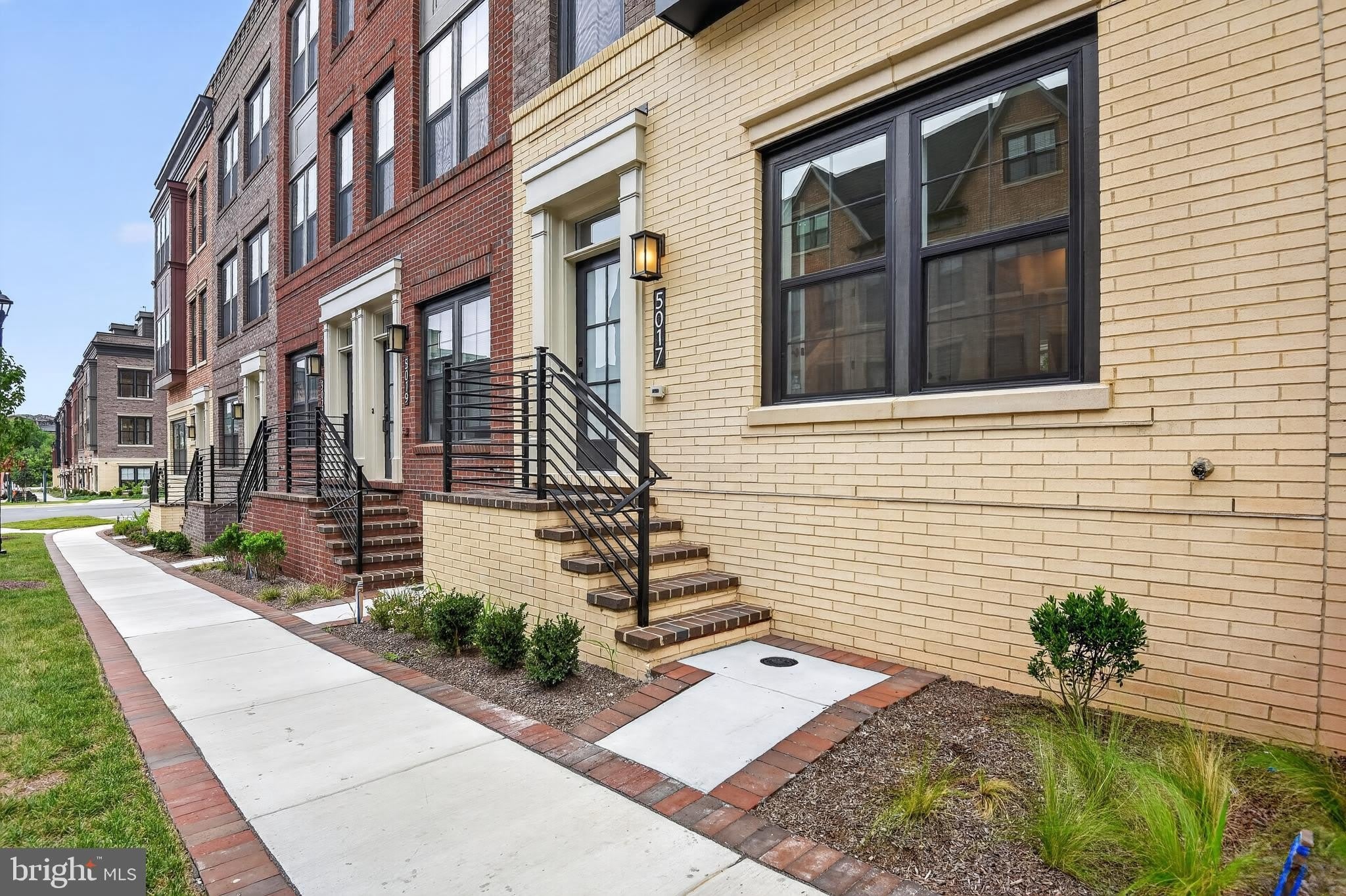 5017 DULCET DR – photo 1