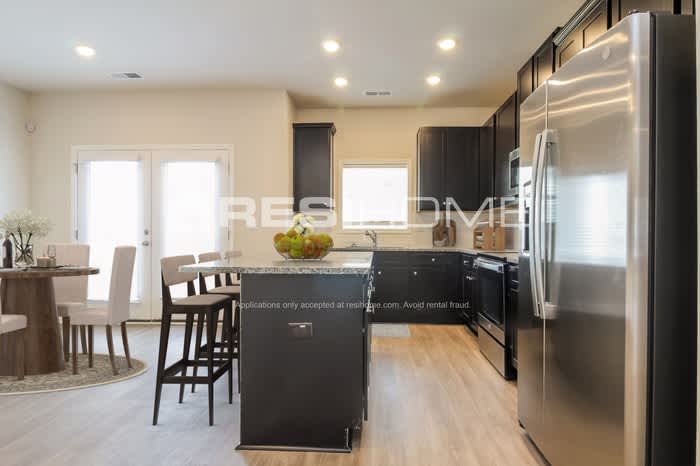 943 Simmons Trace – photo 5