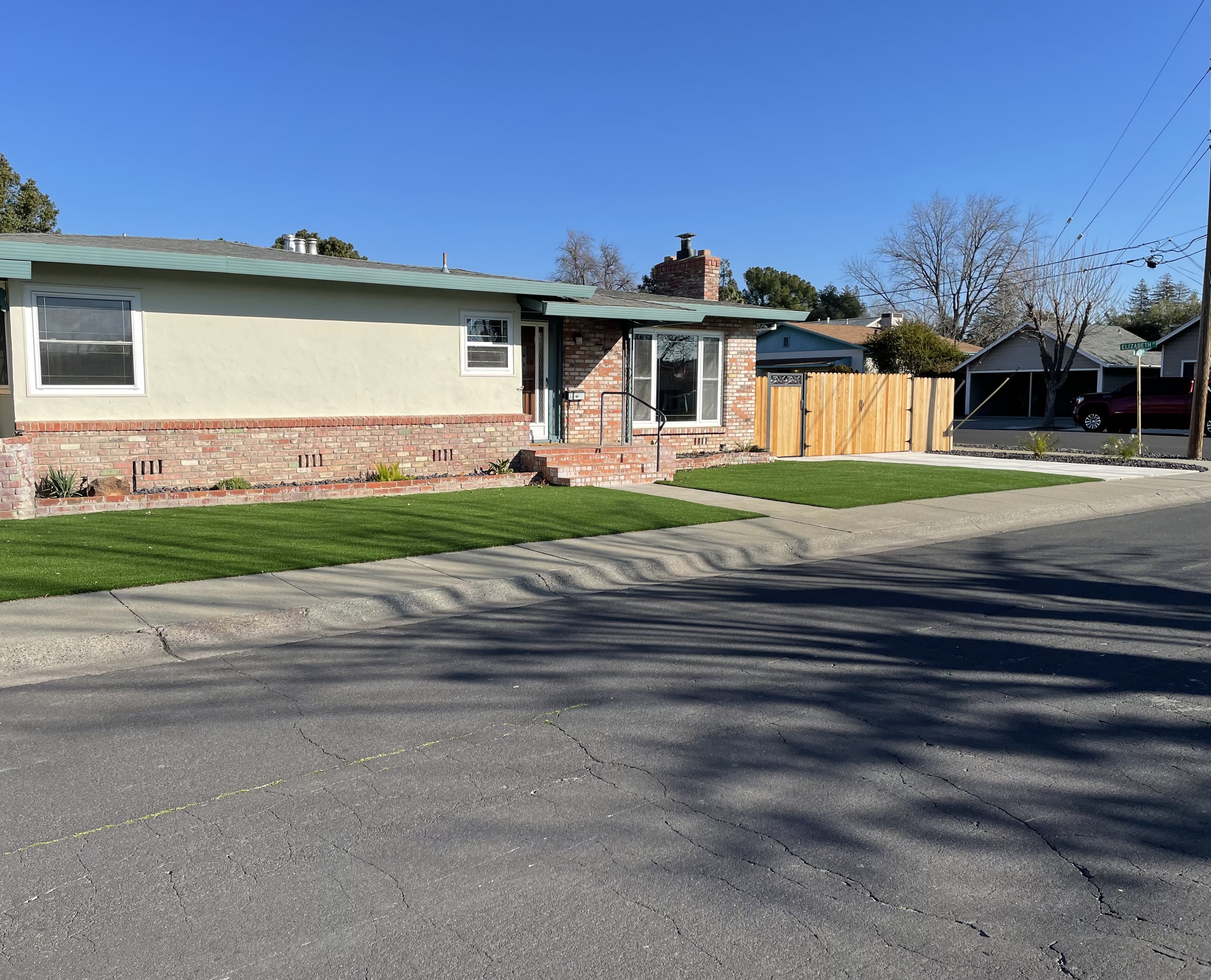 481 Mc Knight Ln – photo 1