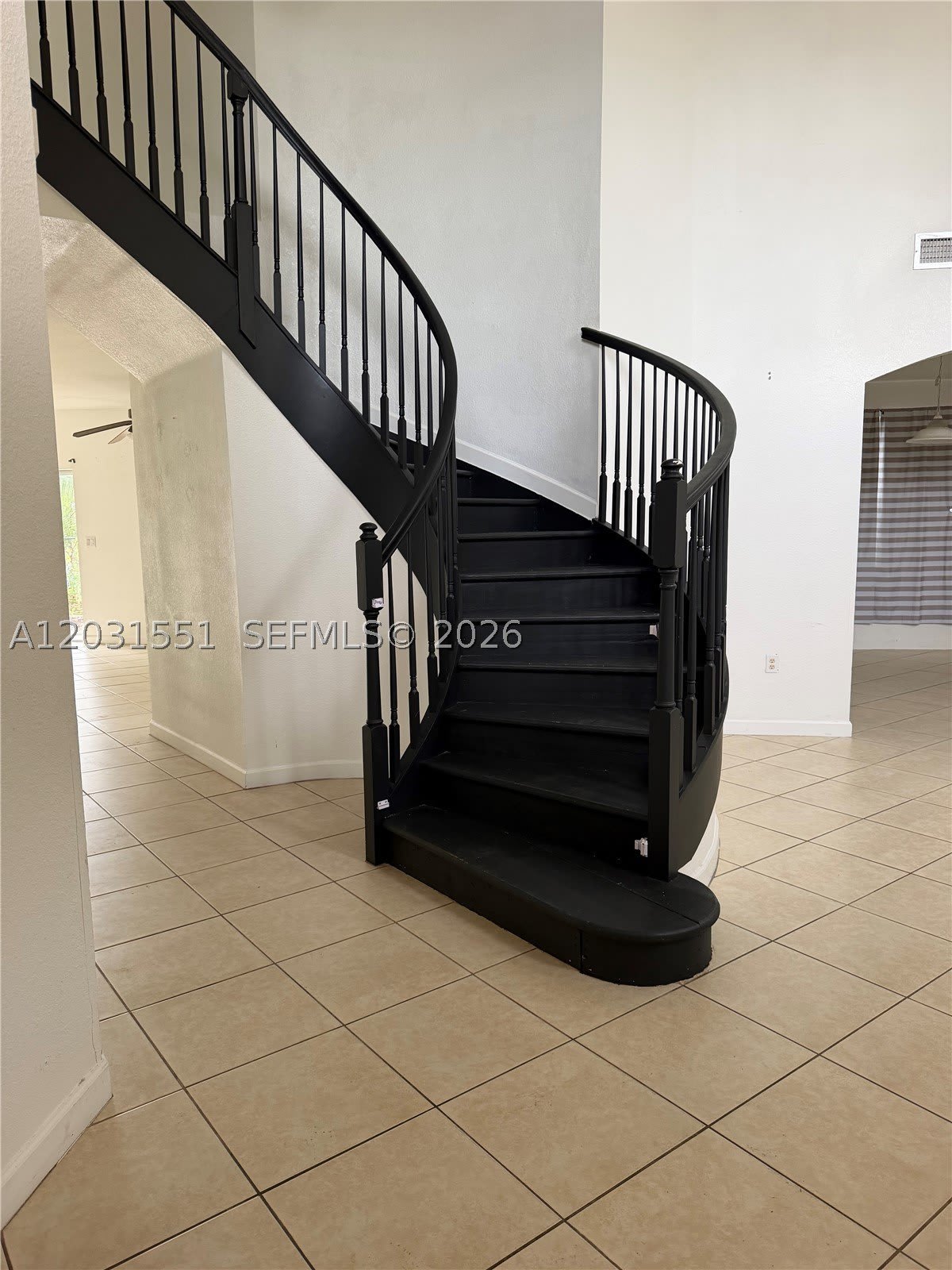 3581 NE 11th Dr – photo 2