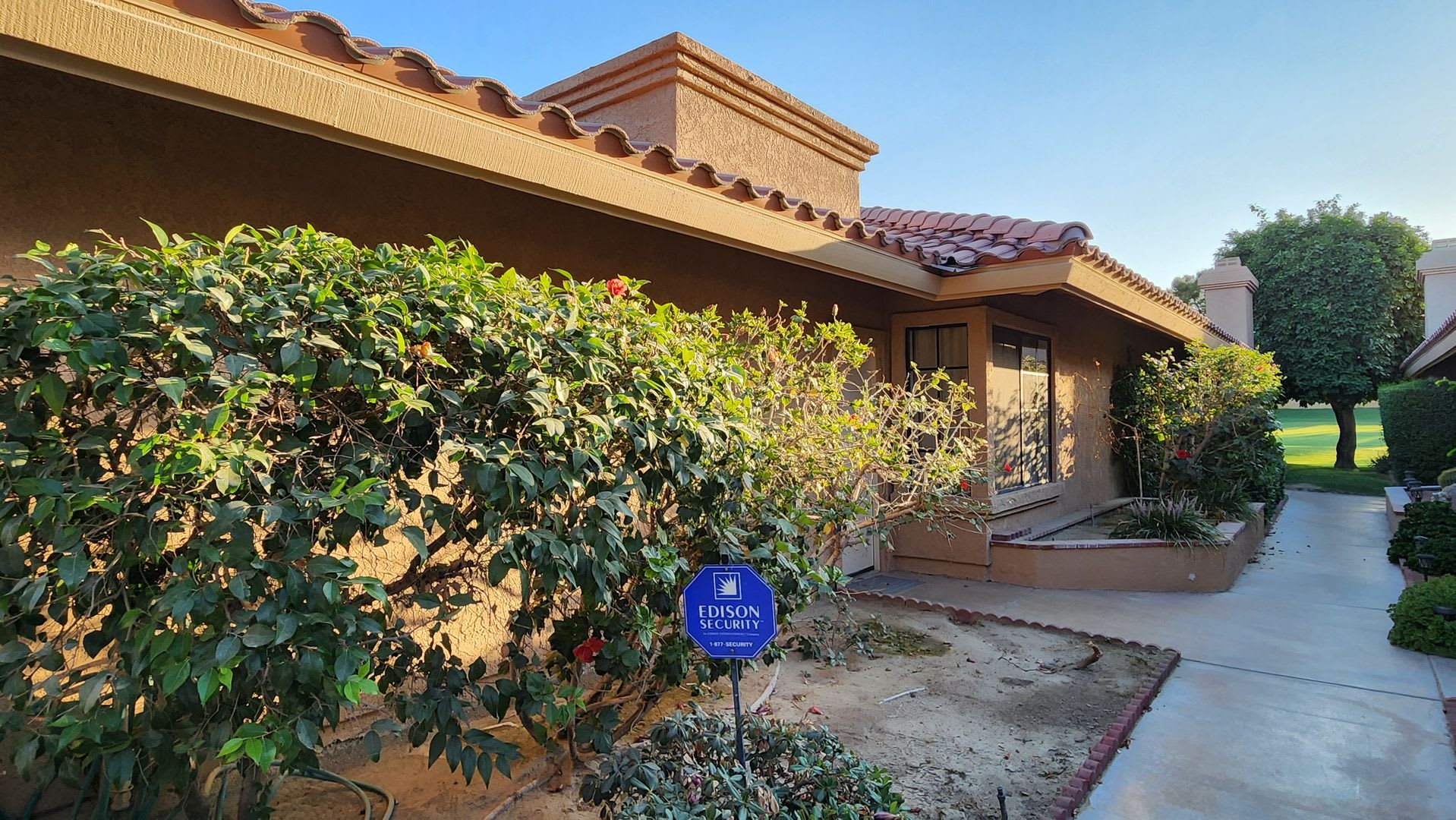Two bedroom, two bath on the 15th fairway – photo 1