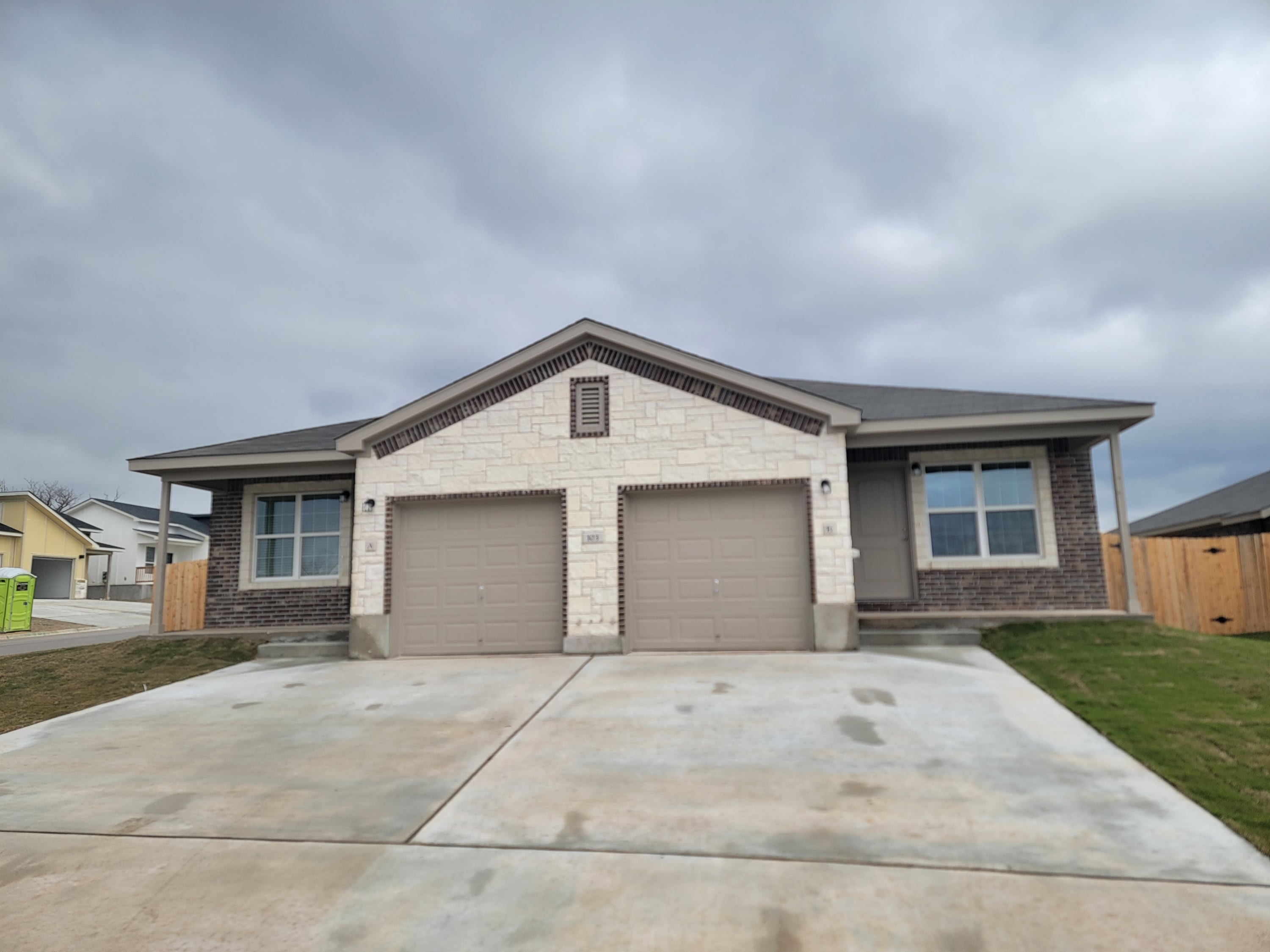 103 Dolphin Drive – photo 1