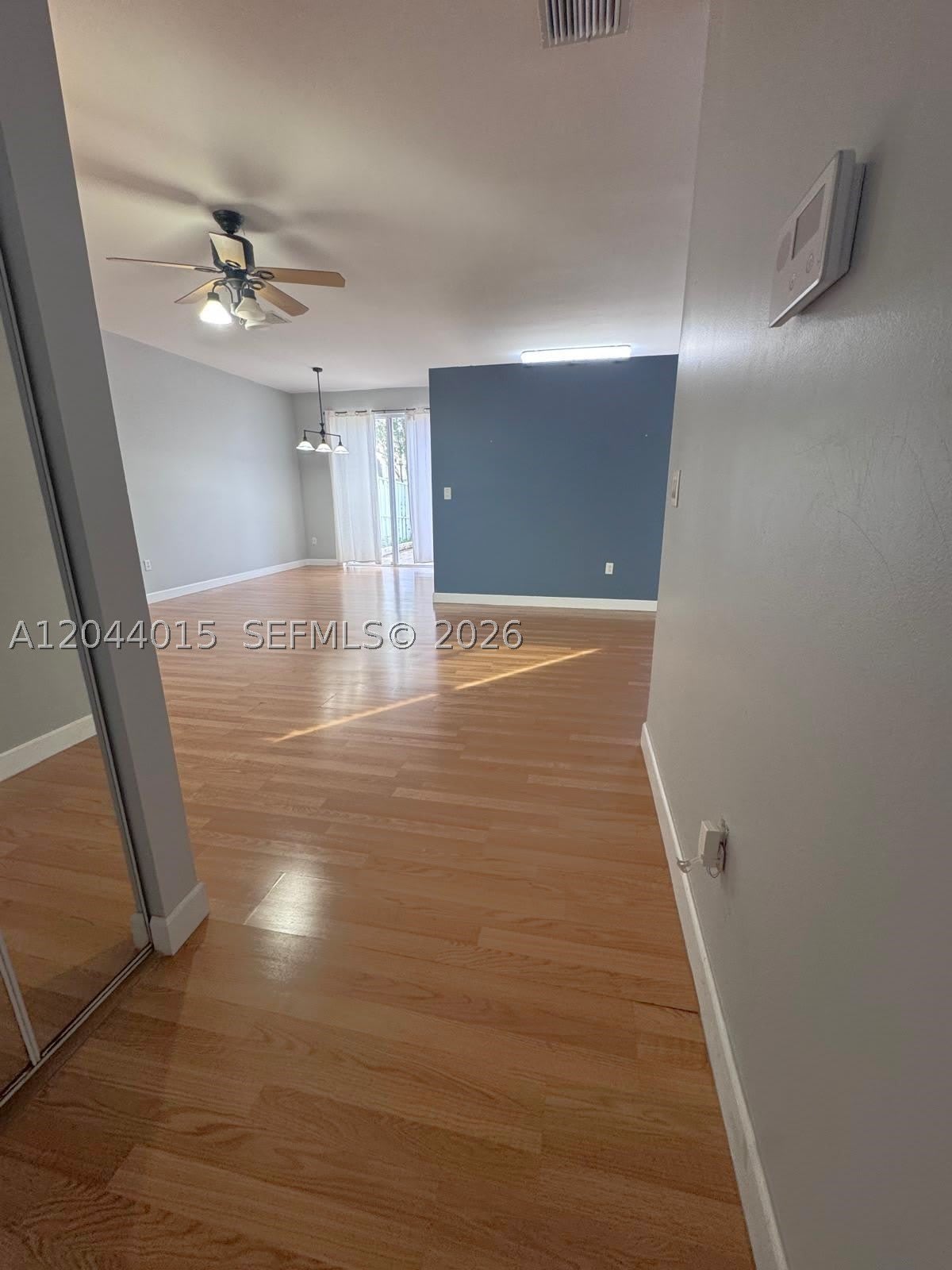 1435 NW 154th Ln – photo 2