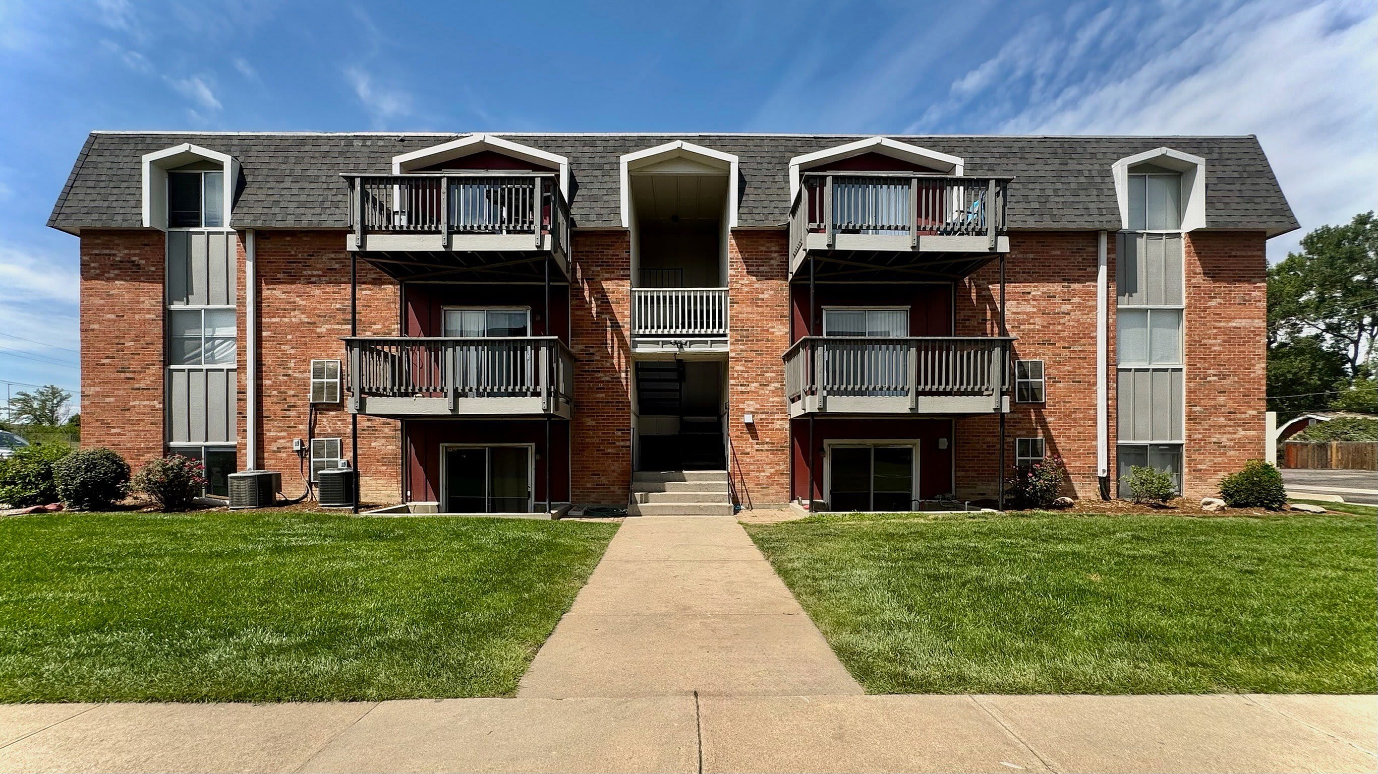 Summit Lofts Apartments – photo 1