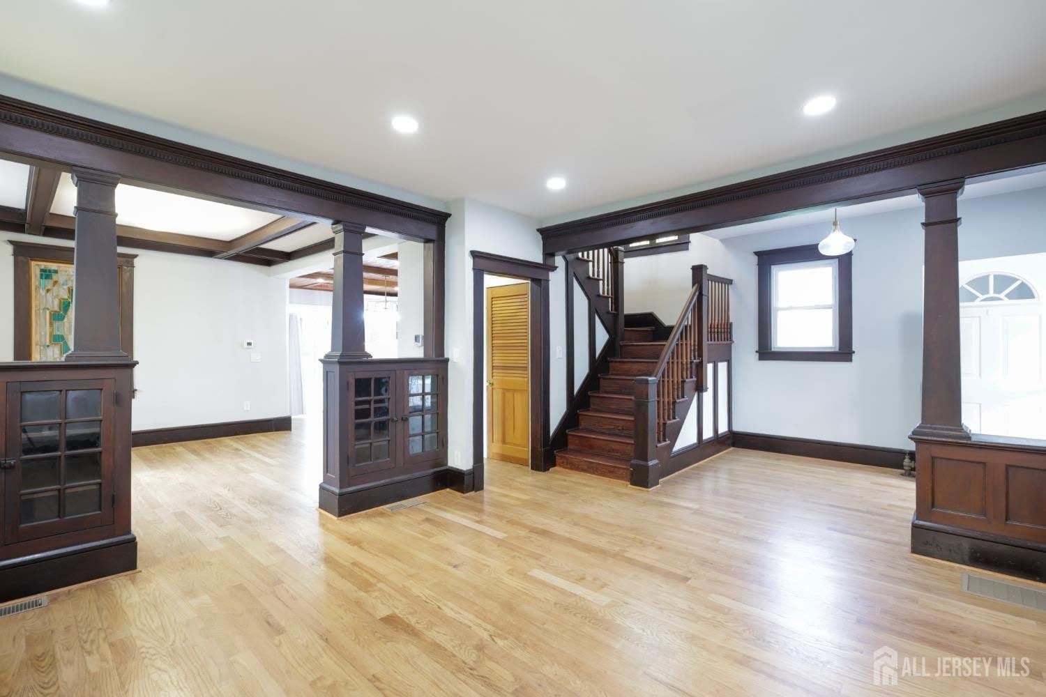 657 Amboy Avenue – photo 5