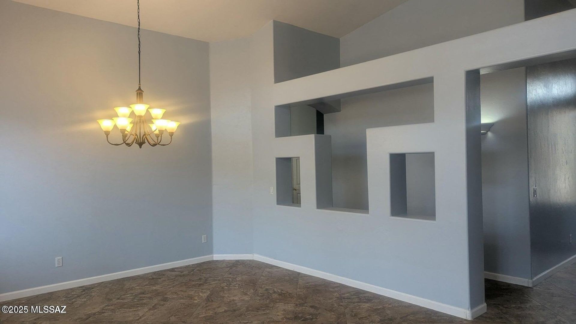 NW Family Home in Great Area – photo 4