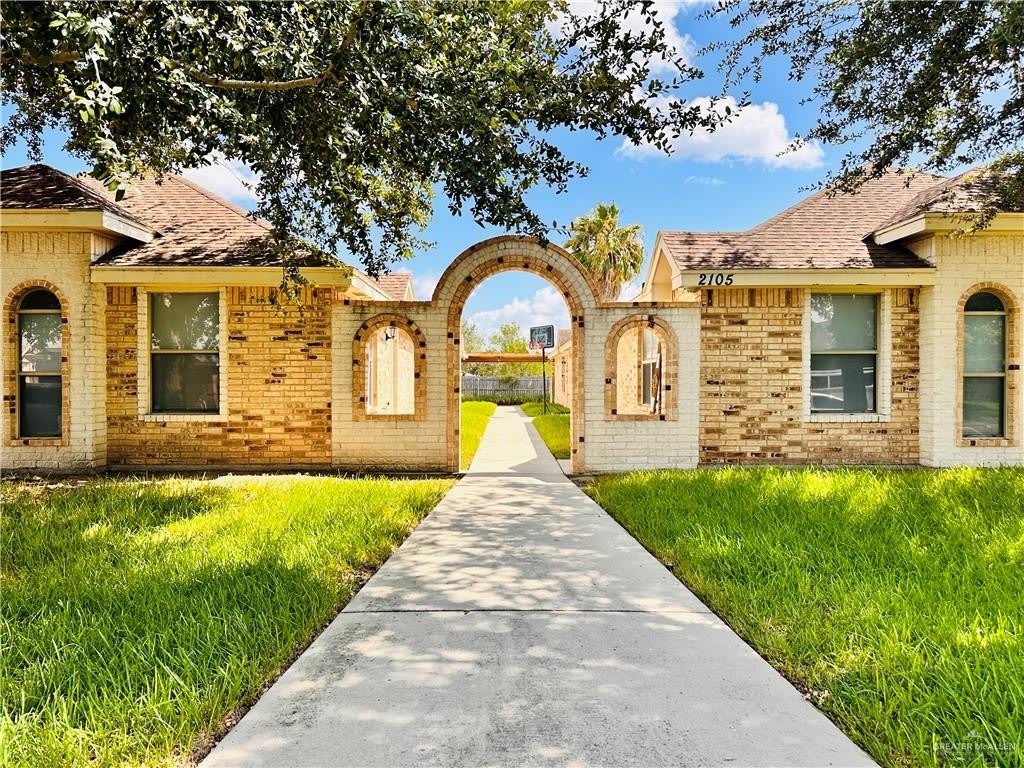 2105 W Western Drive – photo 1